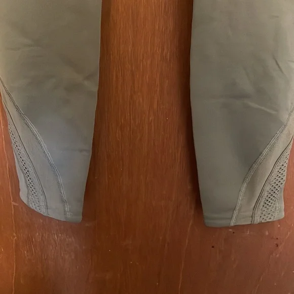 Lululemon Bootcamp Ready Tight - Picture 7 of 11